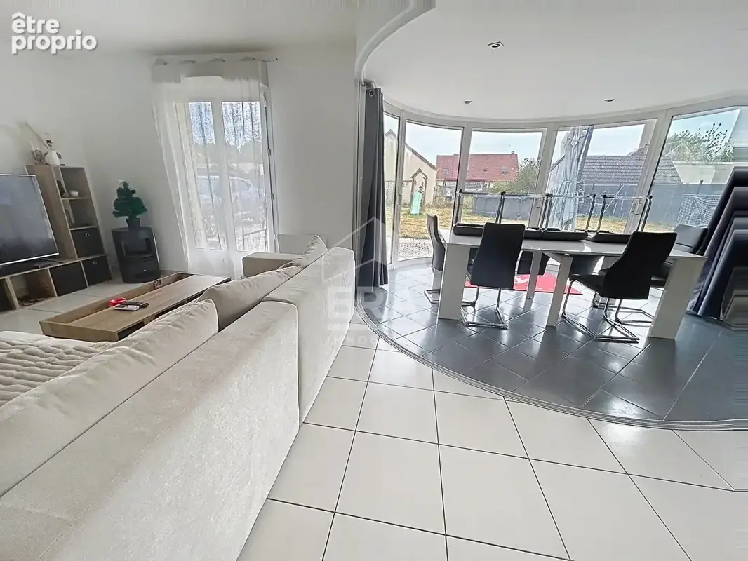 Maison 149m² à pamfou - photo 4