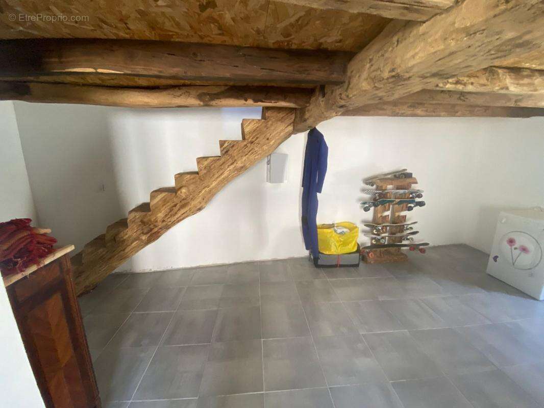 Maison à VENTOUSE