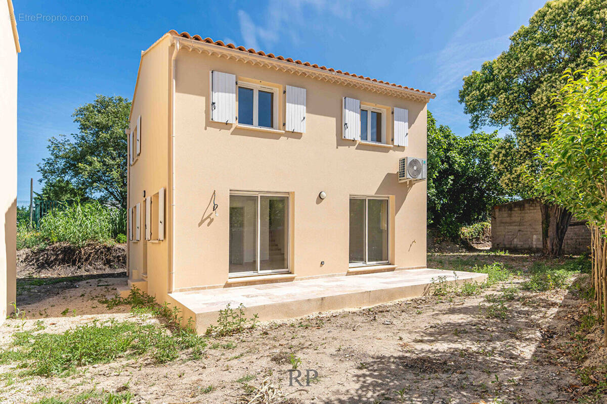 Maison à AVIGNON