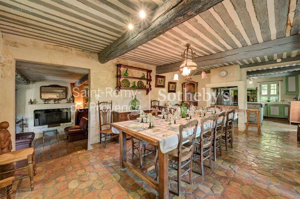 Maison à SAINT-REMY-DE-PROVENCE