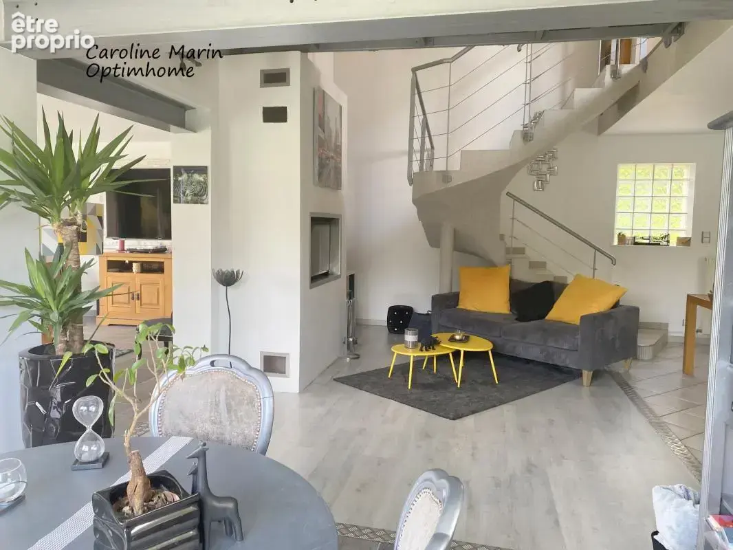 Vironvay – Maison contemporaine lumineuse de 200 m² sur 1 400 m² de terrain - photo 4