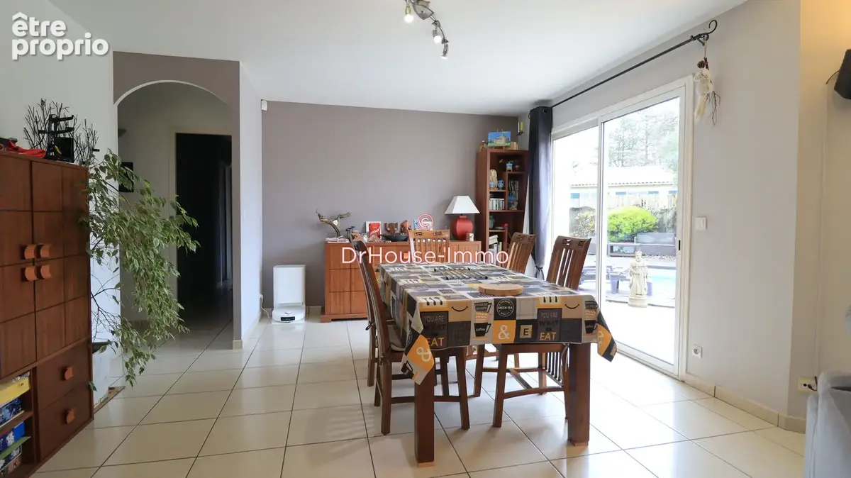 Maison 7 pièces 143 m² à vendre à Sadirac (33670) - photo 4