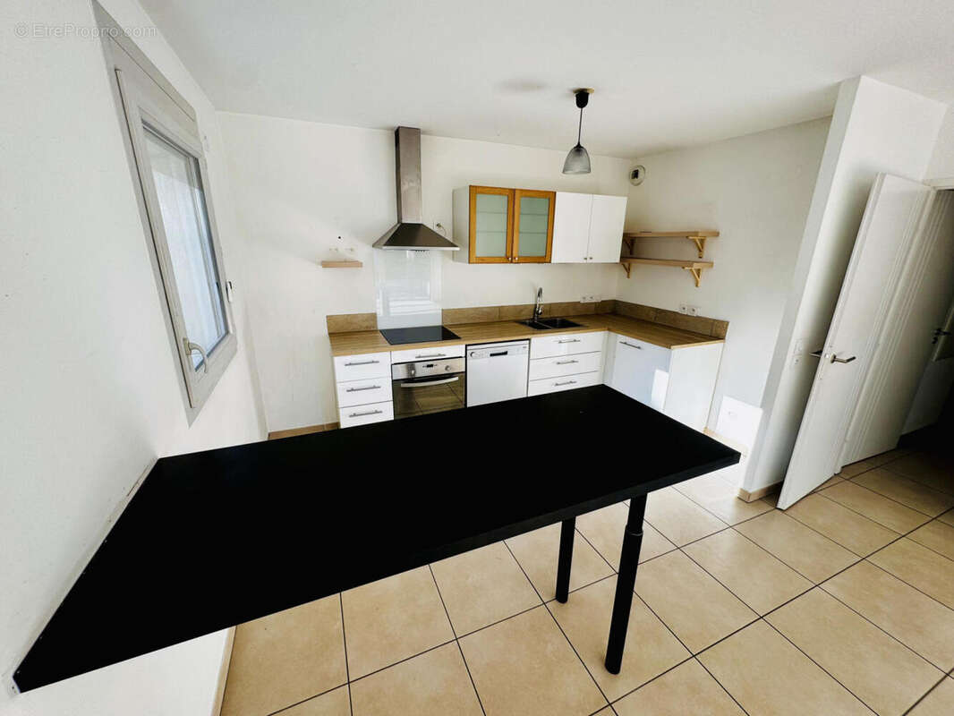 cuisine - Appartement à SAINT-JULIEN-EN-GENEVOIS