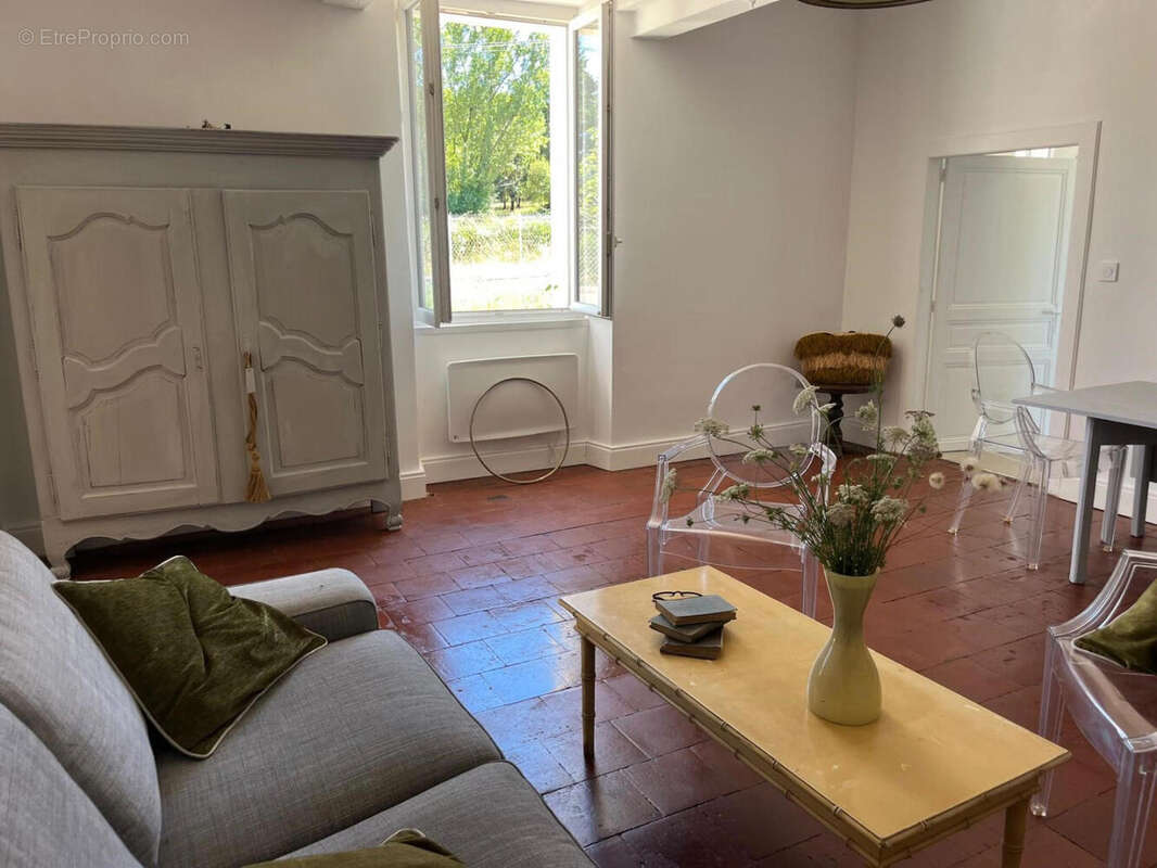 salon ou sam....... - Maison à MARCIAC