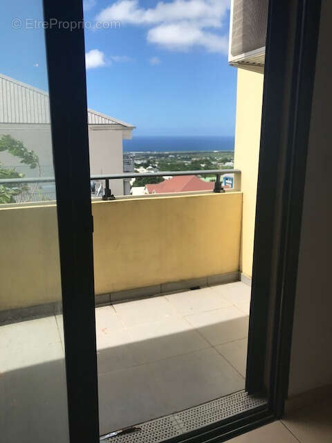 Appartement à SAINT-DENIS