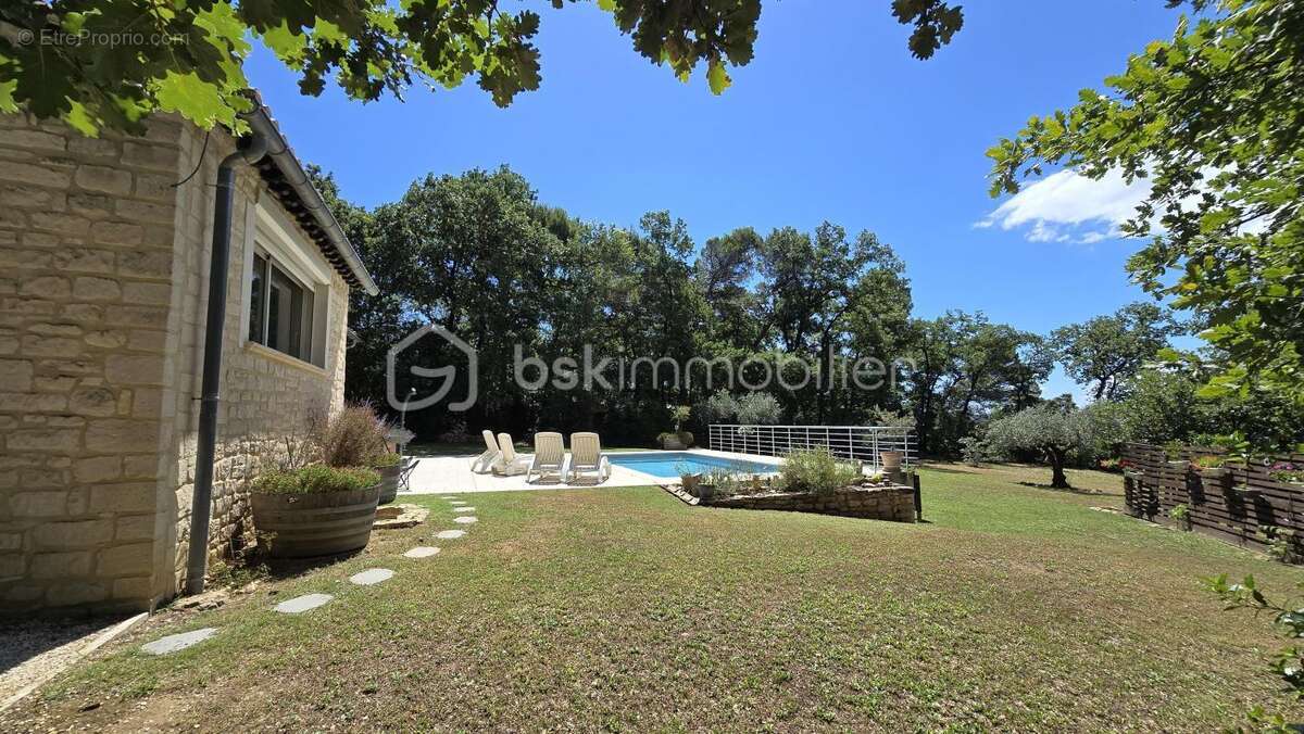 Villa de PLAIN-PIED avec piscine au coeur de la nature - photo 4
