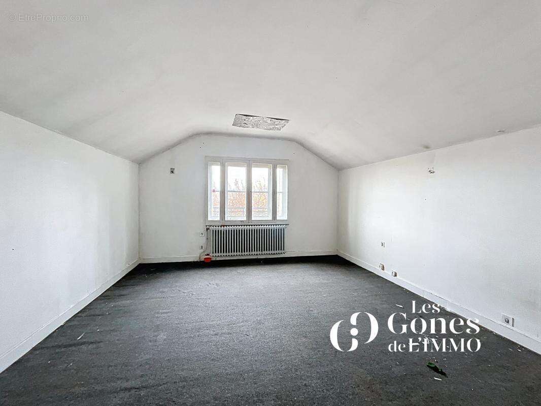 Maison à FRANCHEVILLE