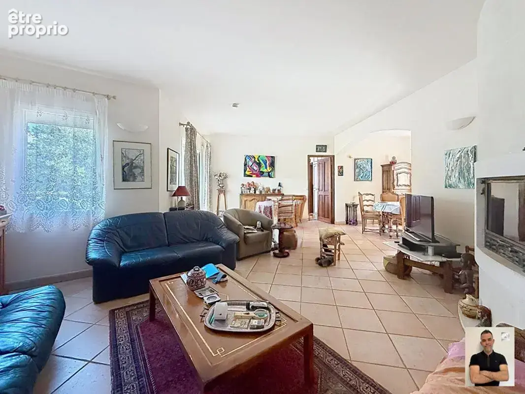 Maison Cotignac 4 pièce(s) 124 m2 - photo 6