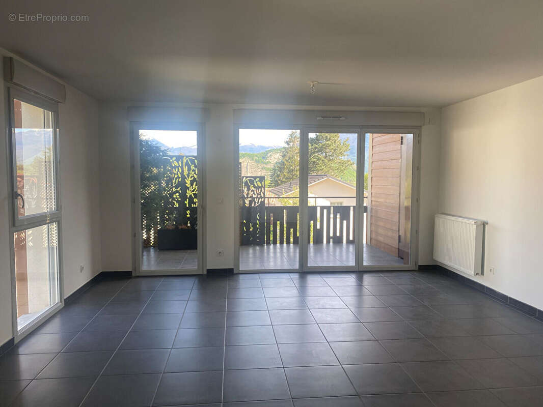 Appartement à CLAIX