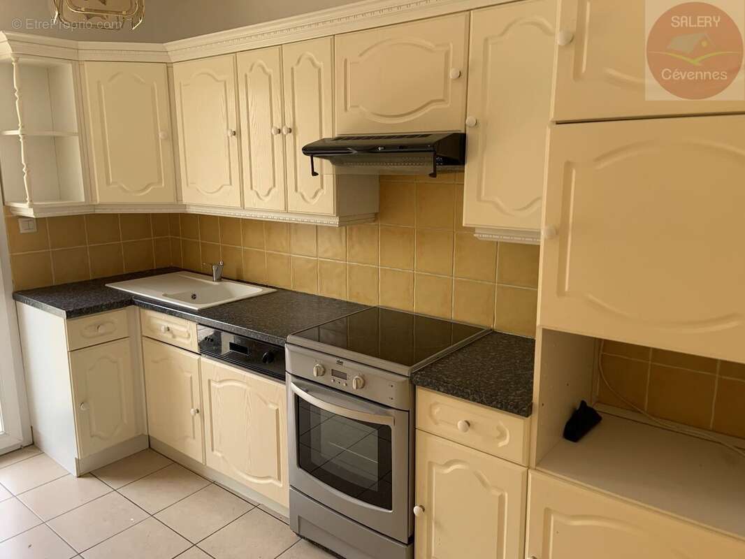 Maison à BOISSET-ET-GAUJAC