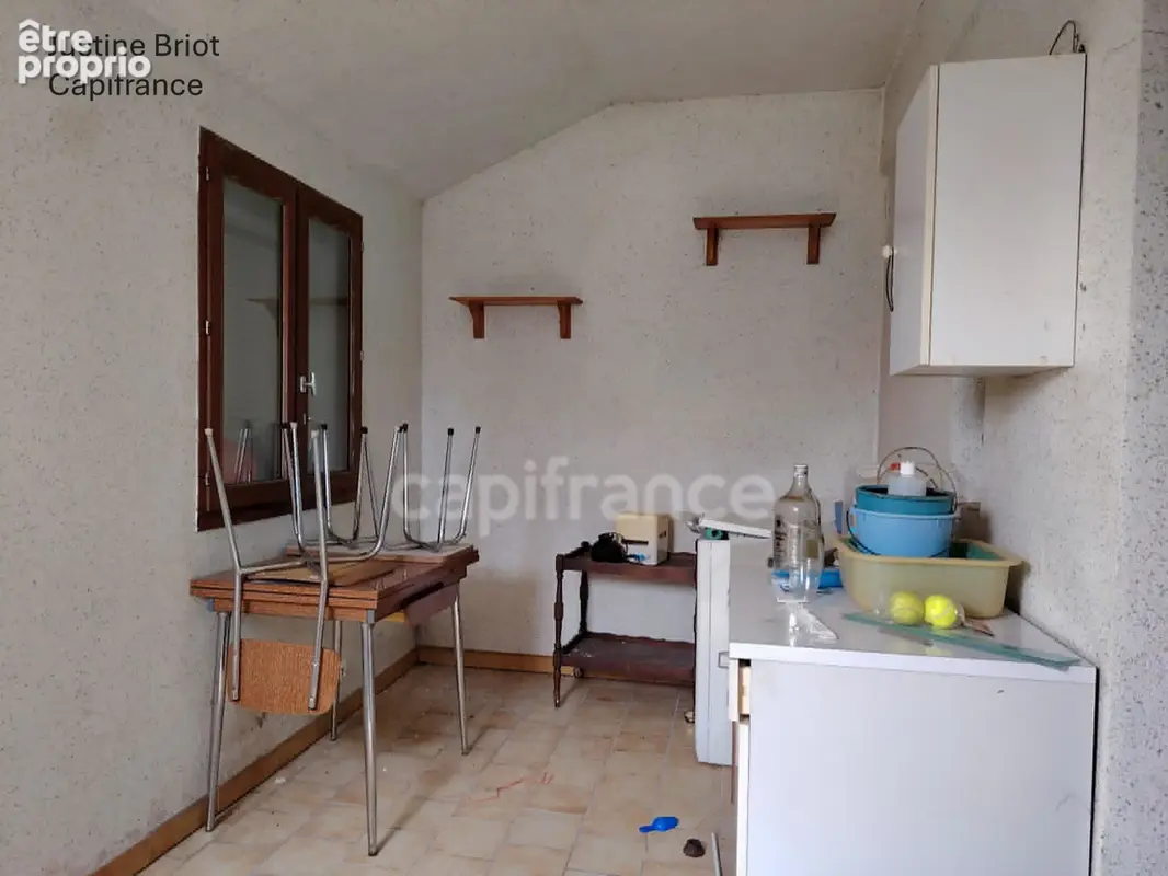 CHAULGNES – Maison avec sous-sol complet et beau potentiel - photo 7