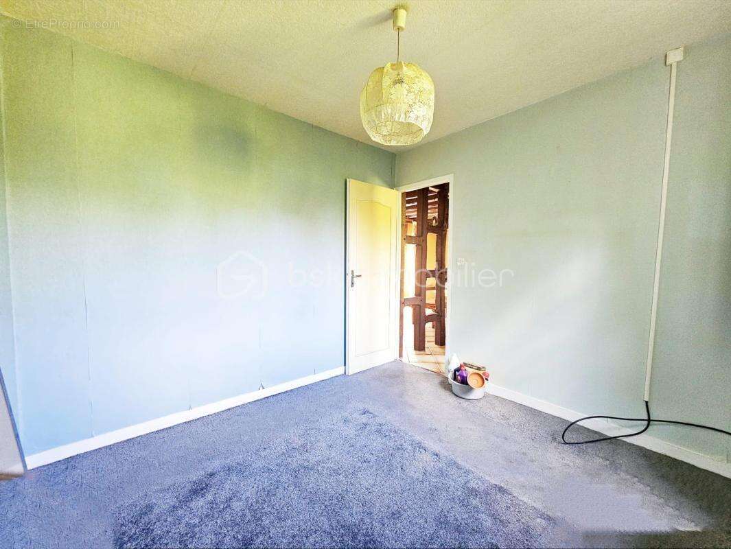 Maison à POILLY-LEZ-GIEN