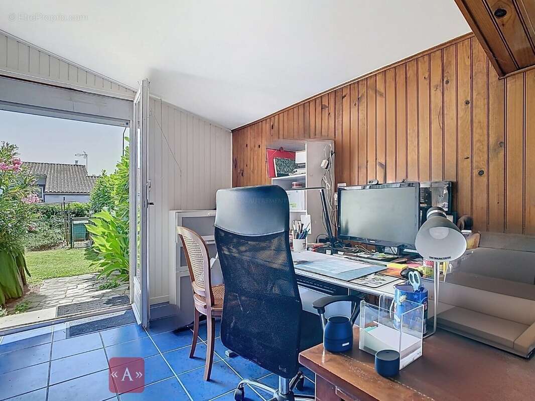 Maison à SAINT-SULPICE