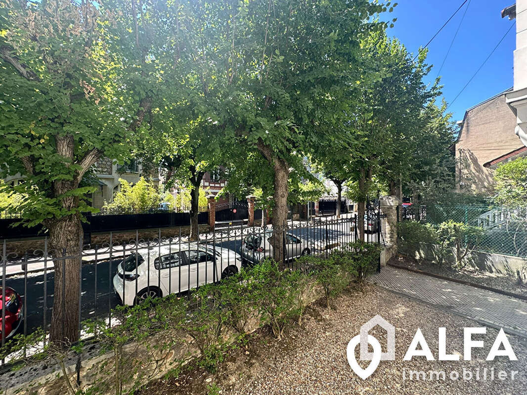 Appartement à ENGHIEN-LES-BAINS