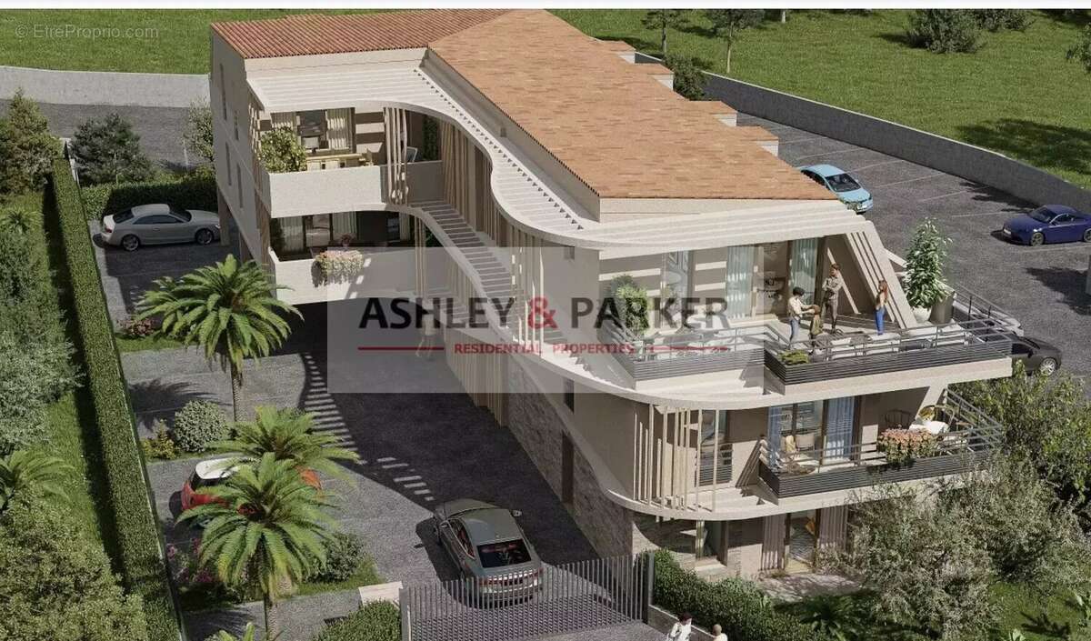 Appartement à VILLENEUVE-LOUBET