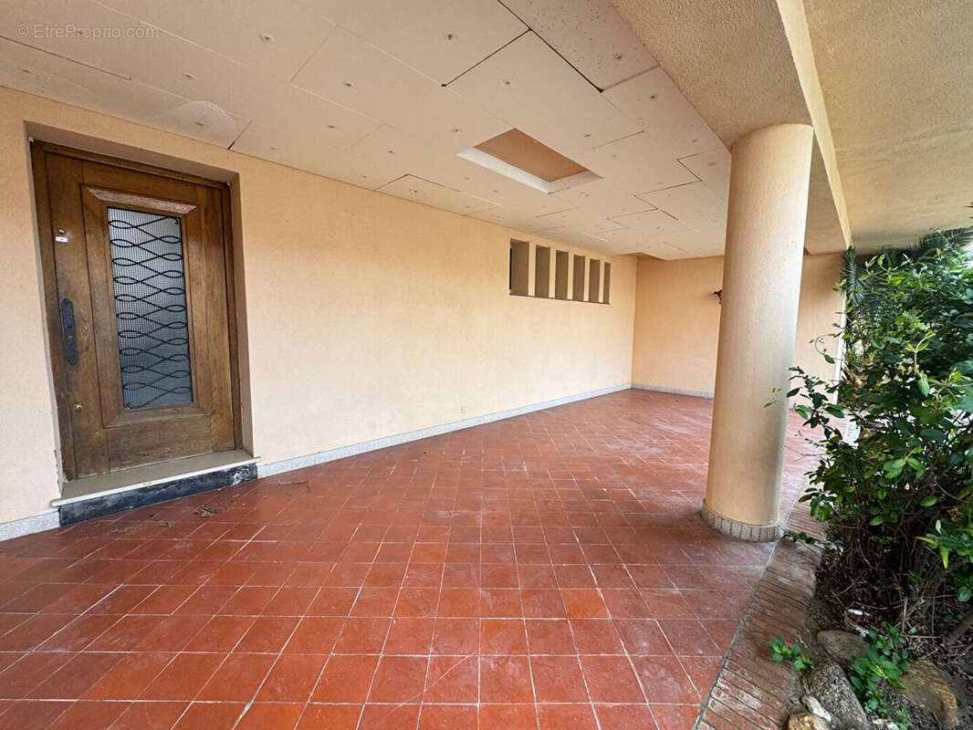 Maison à VILLELONGUE-DE-LA-SALANQUE