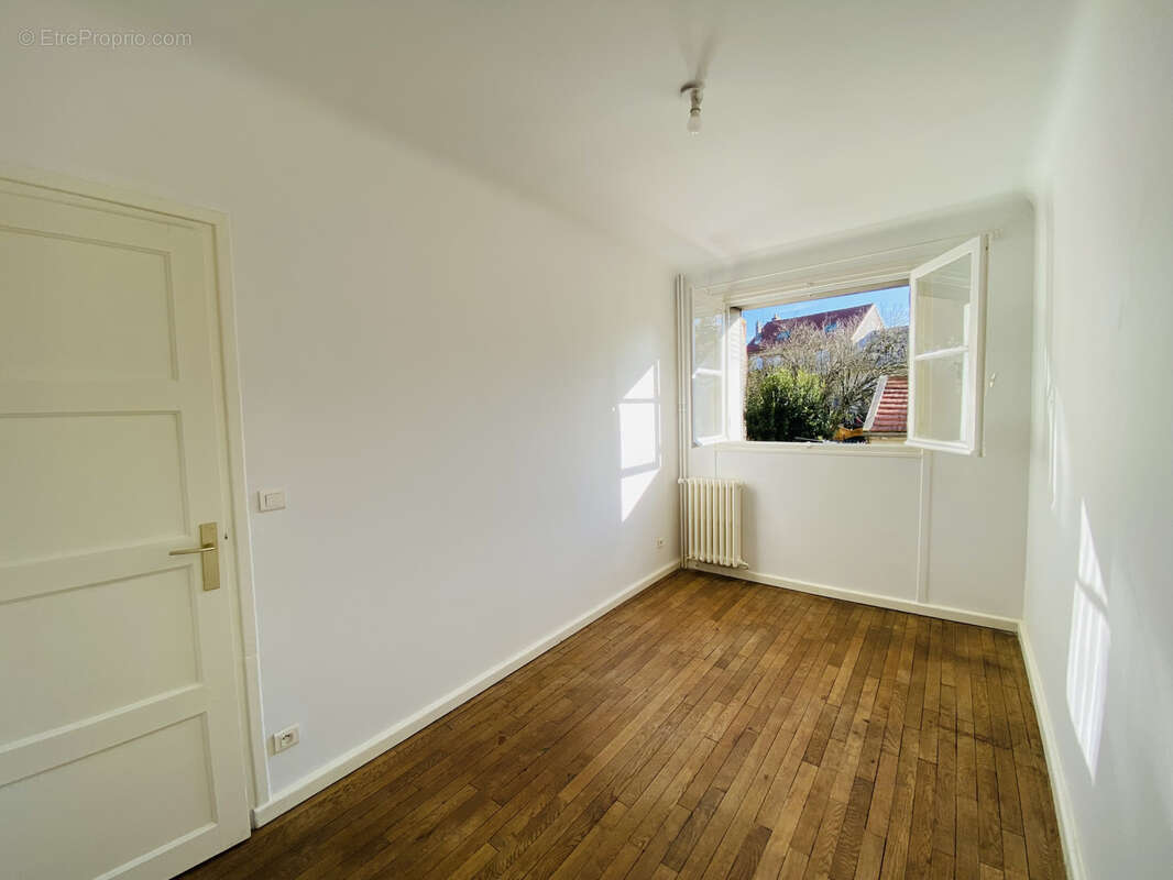 Appartement à MONTEREAU-FAULT-YONNE