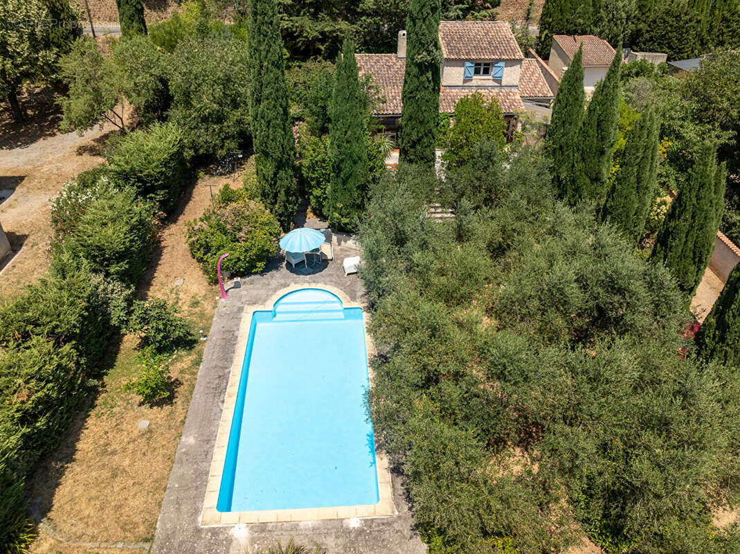 Maison à LORGUES