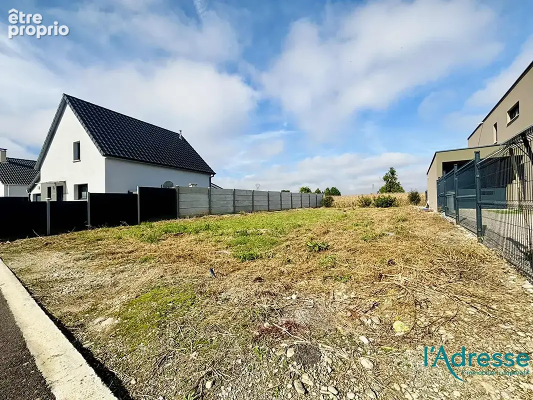 Terrain Constructible Weckolsheim 306 m² - photo 3