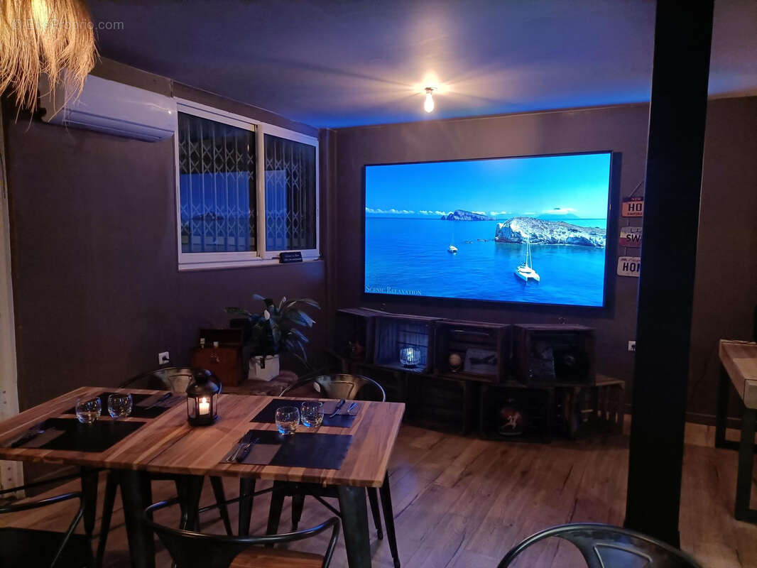 Commerce à FRONTIGNAN