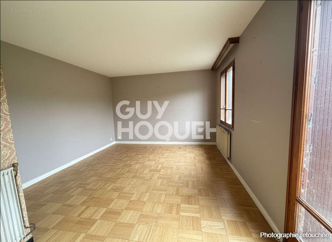 Maison à VILLENAVE-D&#039;ORNON