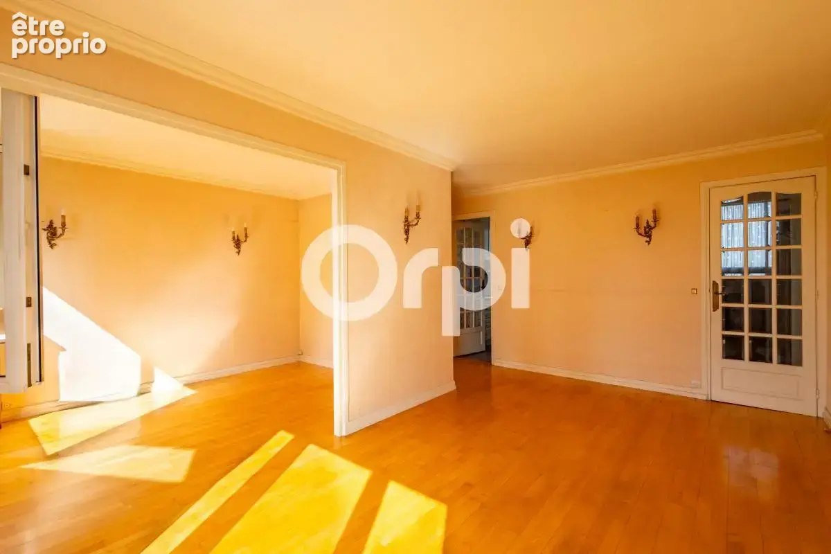 VILLEMOMBLE Appartement 4 pièces de 58m² avec box et cave - photo 5