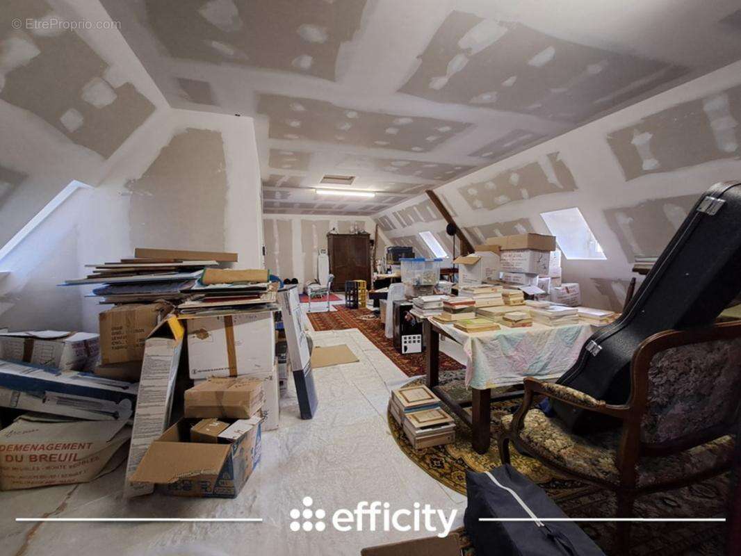 Maison à PLONEOUR-LANVERN