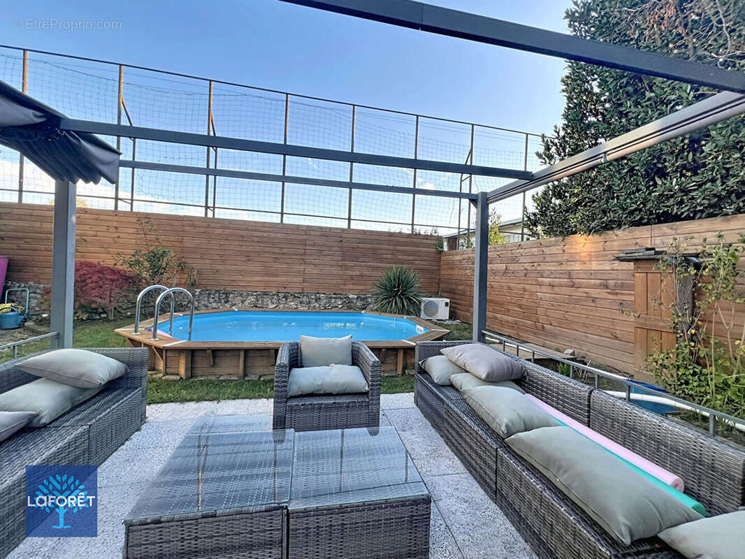 Maison à CORBEIL-ESSONNES