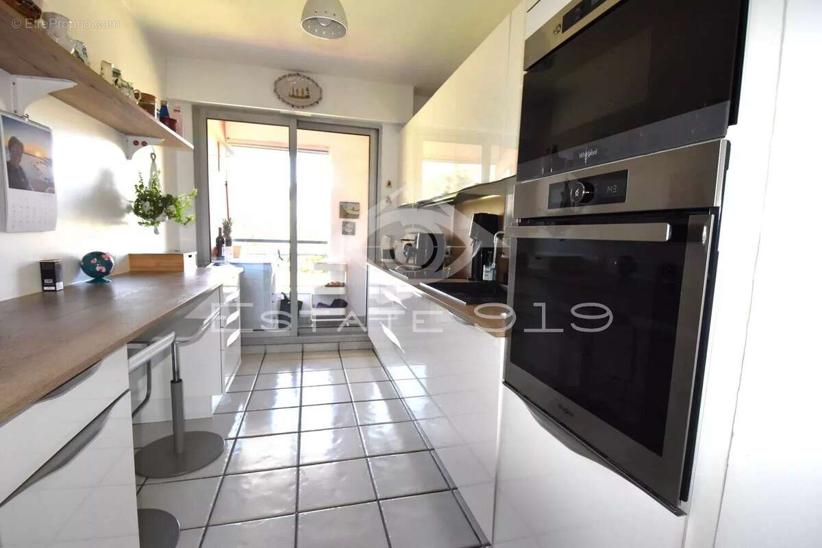3/4 pieces 95,40 m² - piscine -tennis - golf - photo 7