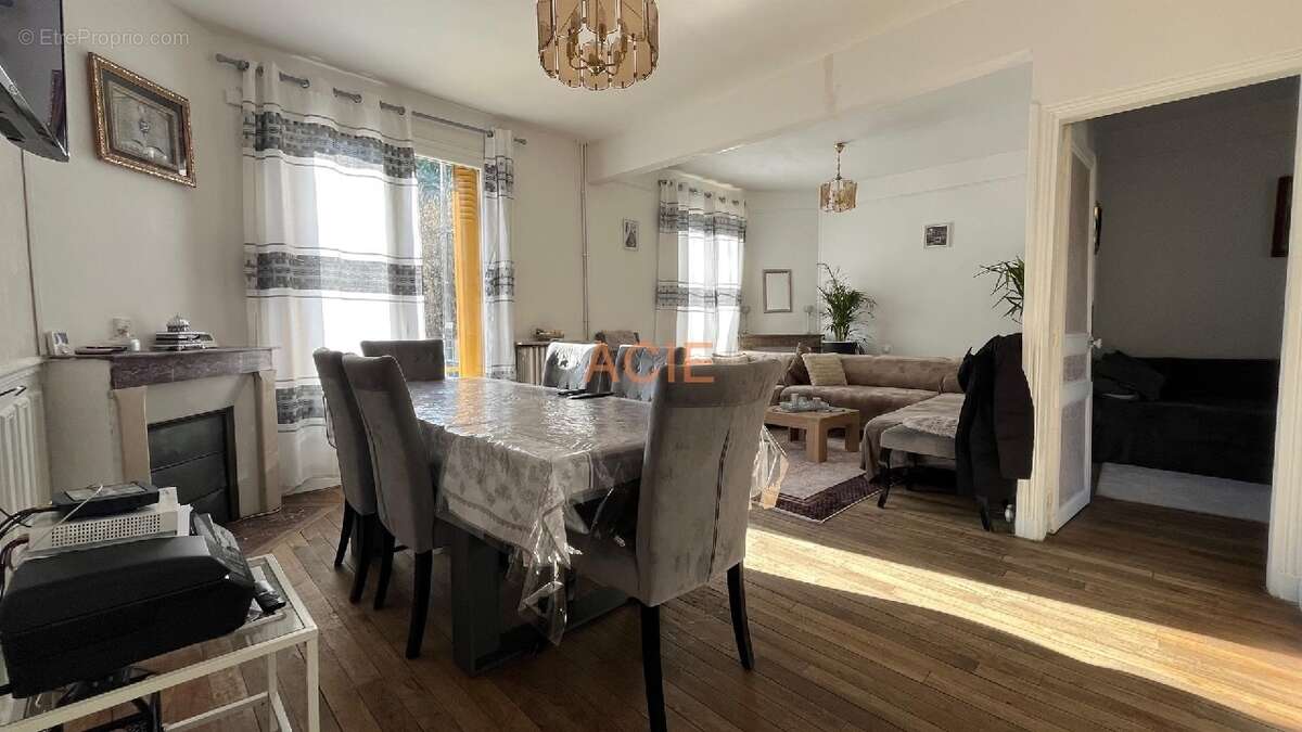 Maison à PUISEUX-EN-FRANCE