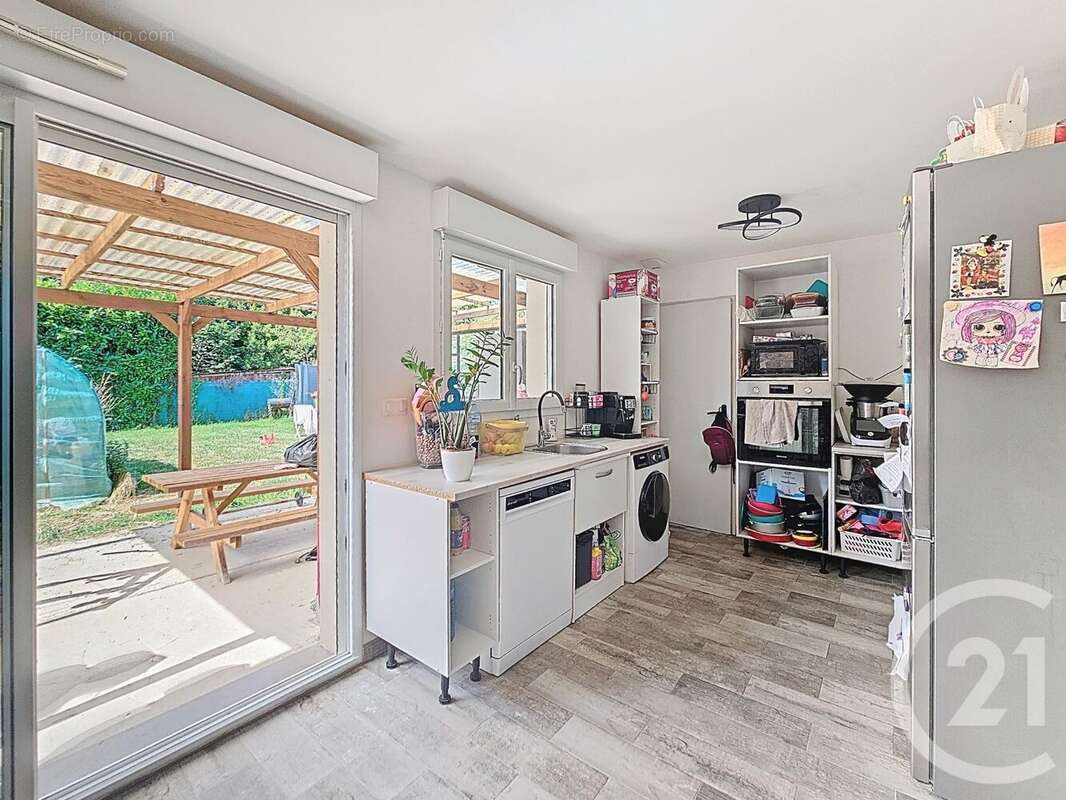 Maison à CHAUMES-EN-BRIE