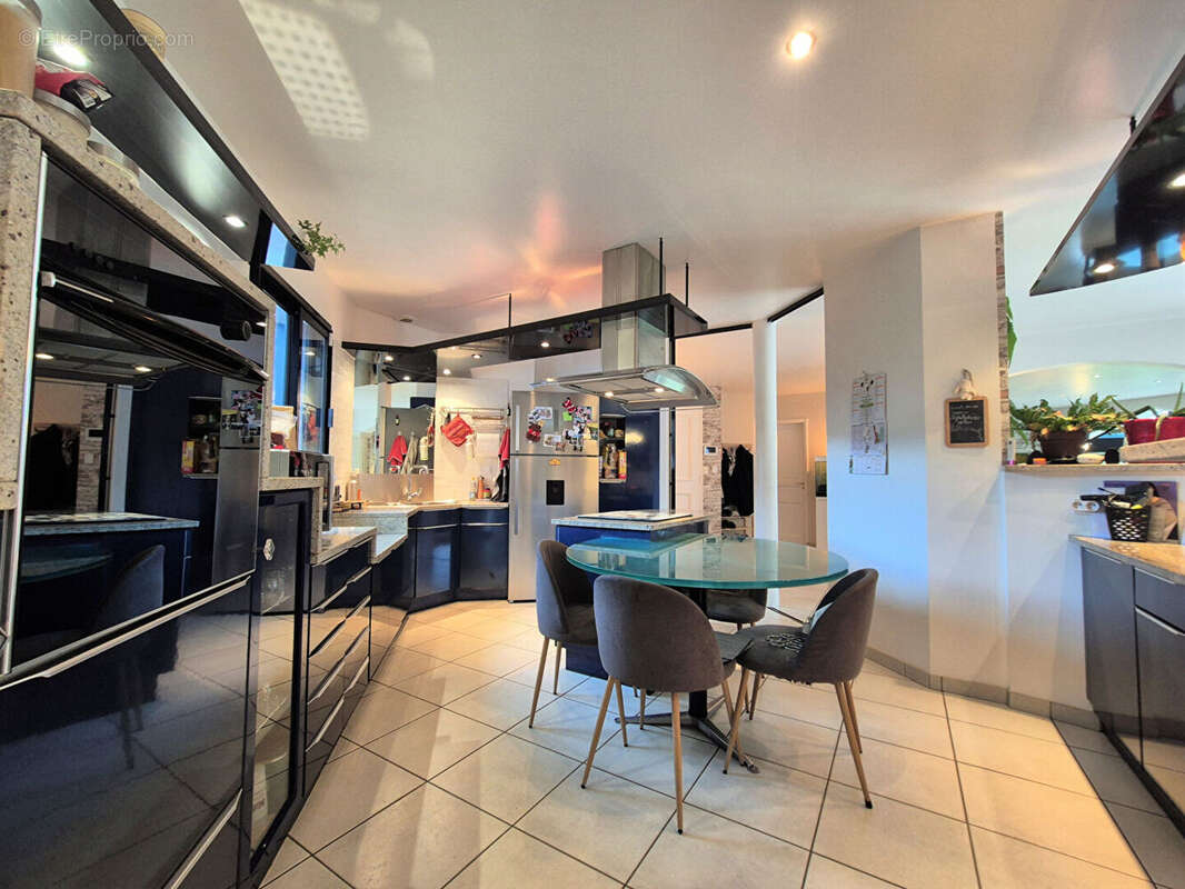 Maison à SAINT-HILAIRE-DE-RIEZ