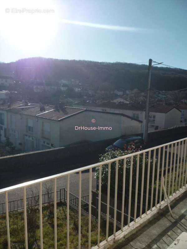 Maison à ARS-SUR-MOSELLE