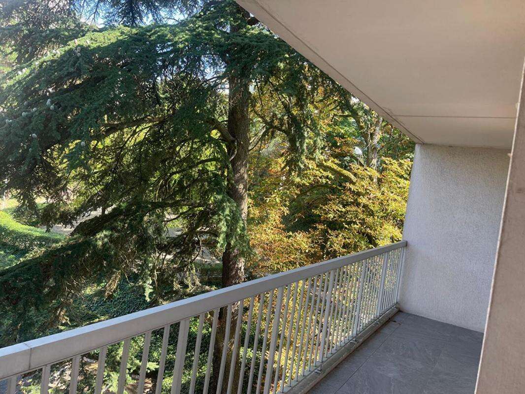 Appartement à LYON-5E