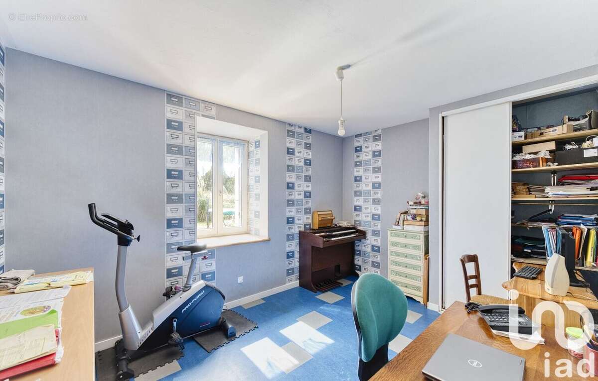 Photo 8 - Maison à SAINT-GONDRAN