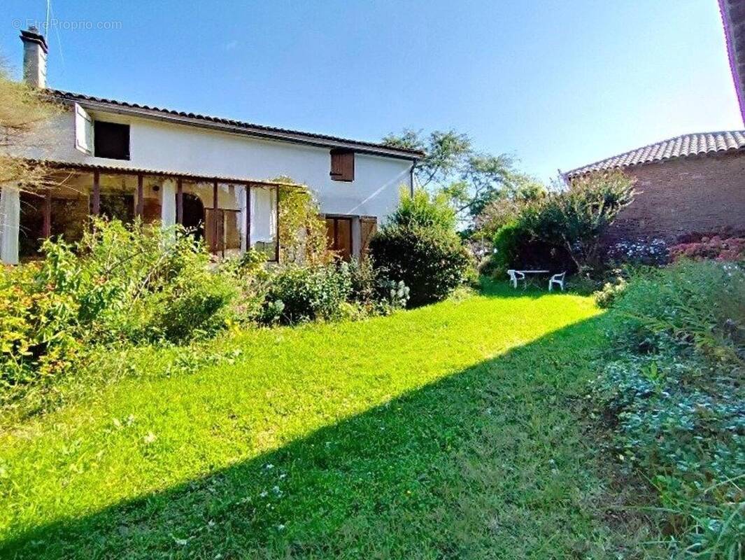 Photo 1 - Maison à SAINT-NICOLAS-DE-LA-GRAVE