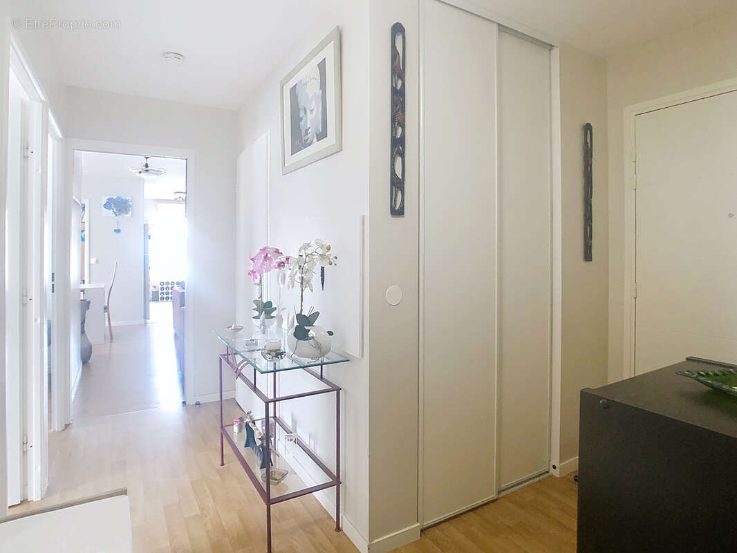 Appartement à NANTERRE