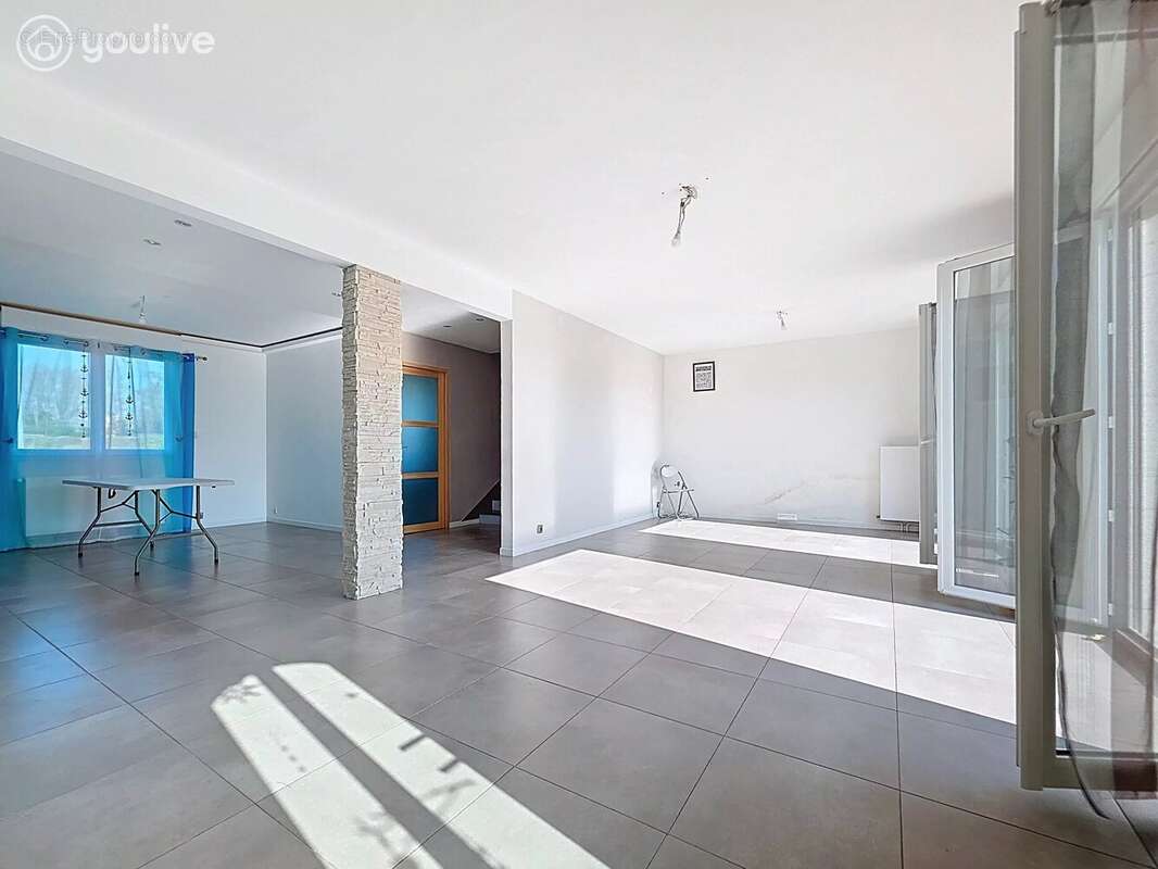 Maison à PLOUGUERNEAU