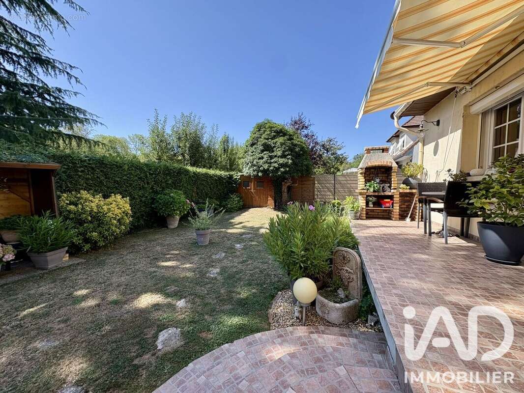 Maison 155 m² à Villiers-Adam  - photo 7