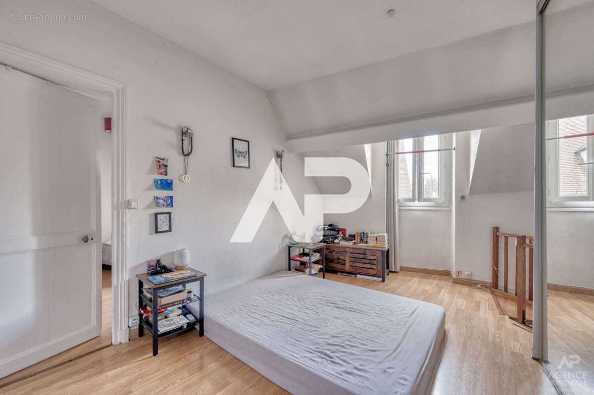 Appartement à RUEIL-MALMAISON