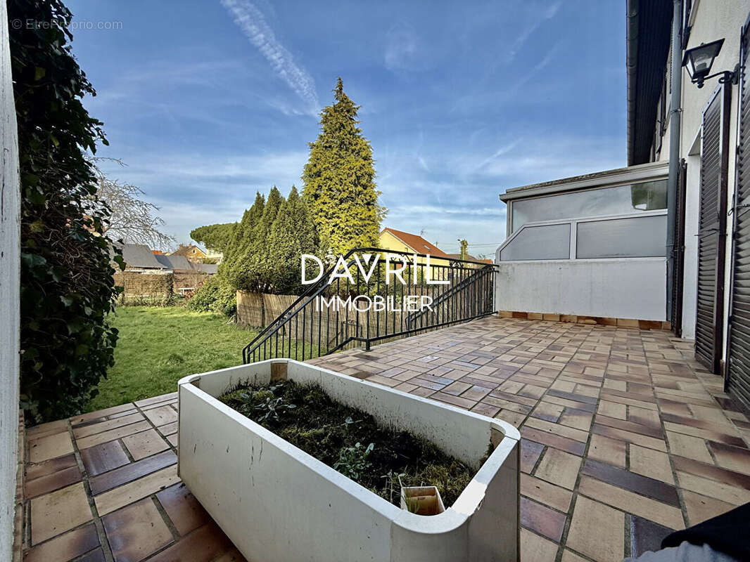 Maison à CONFLANS-SAINTE-HONORINE