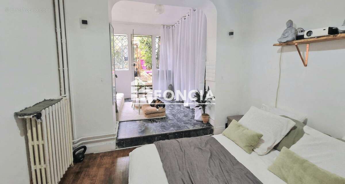 Appartement à PARIS-12E