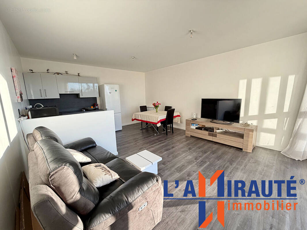 Appartement à SARTROUVILLE
