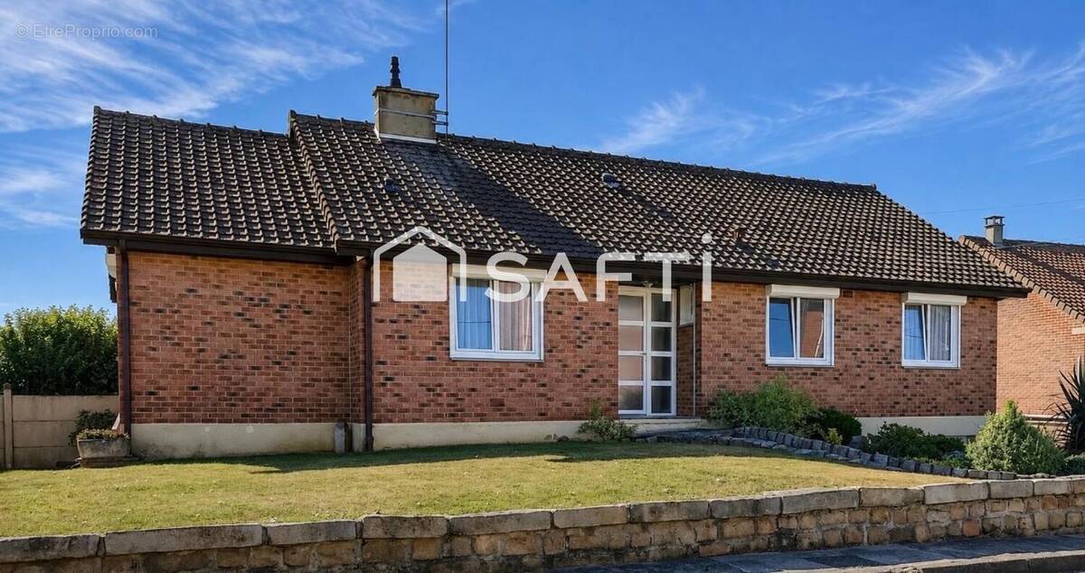Photo 1 - Maison à VAULX-VRAUCOURT