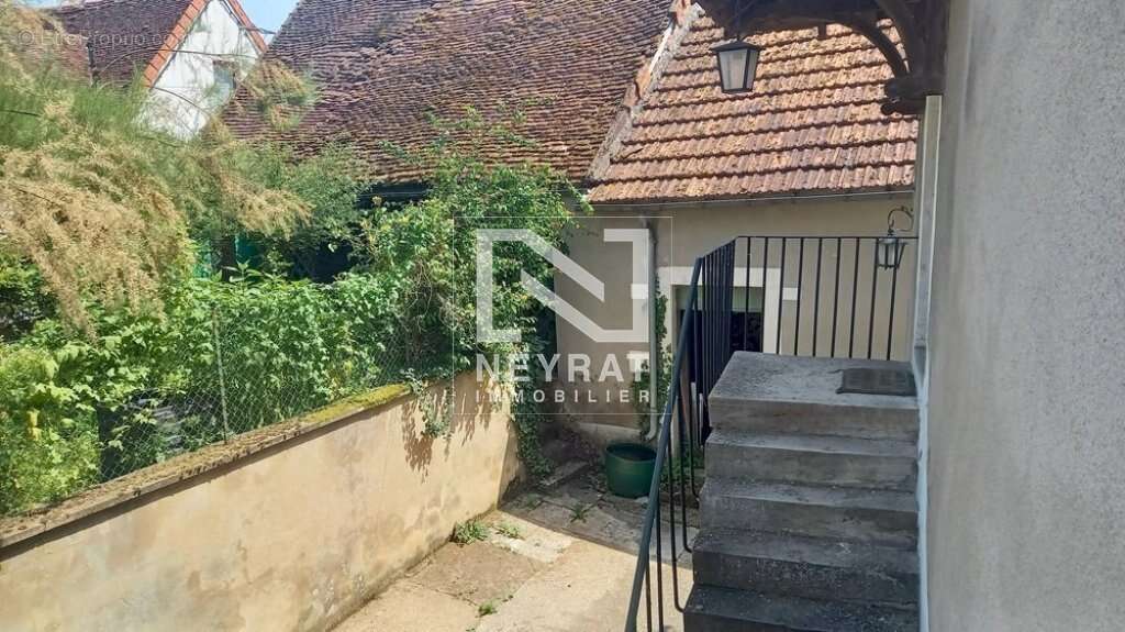 Maison à ARNAY-LE-DUC