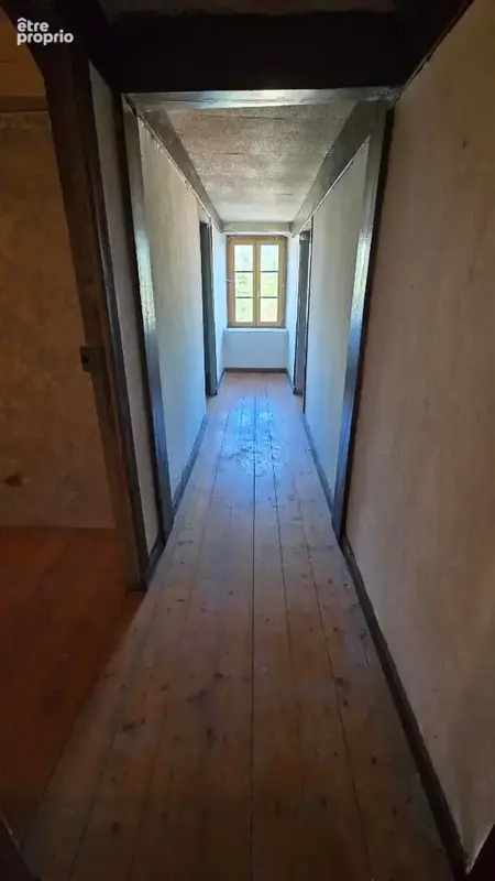 Maison 6 pièces 177 m² à vendre à Saint-Laurent-La-Roche (39570) - photo 7