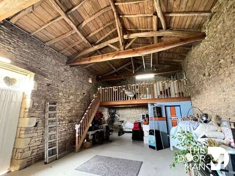 Propriété 86380 - photo 17
