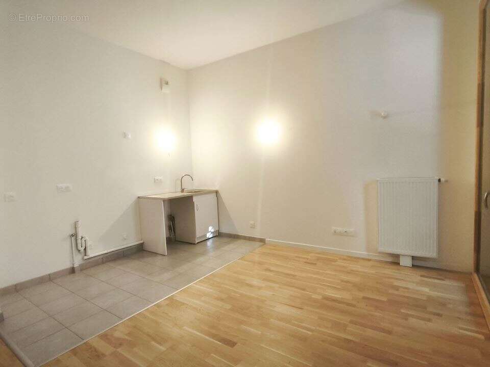 Appartement à PARIS-19E