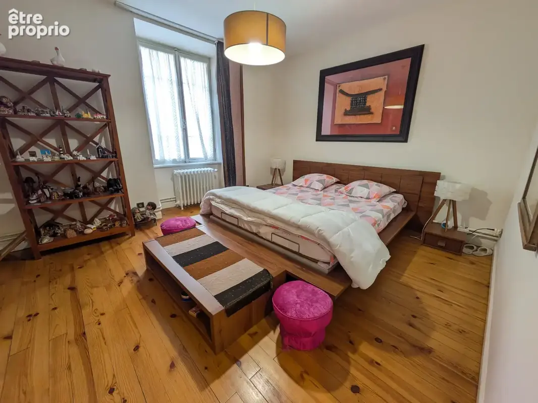 Demeure de caractère de 300m2  au cœur d’Aigueperse 6 chambres, dépendances et prestations rares - photo 10