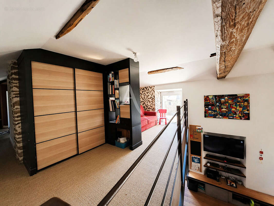 Maison à LES HERBIERS